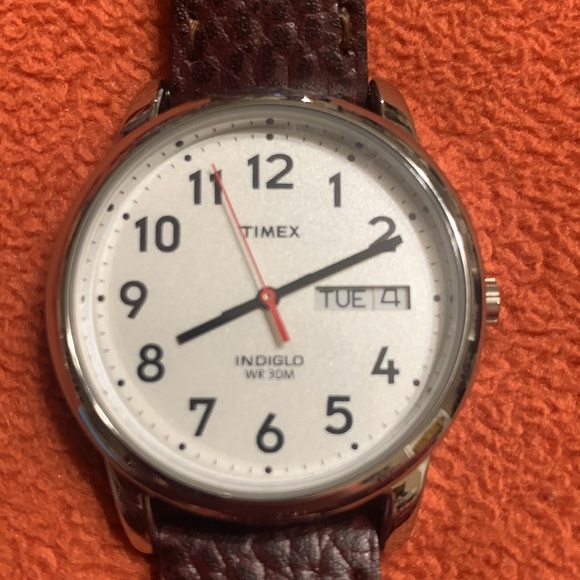 Timex Indiglo WR30M Date window Easy Read Dial Men’s Stainless Steel Watch - Picture 2 of 7